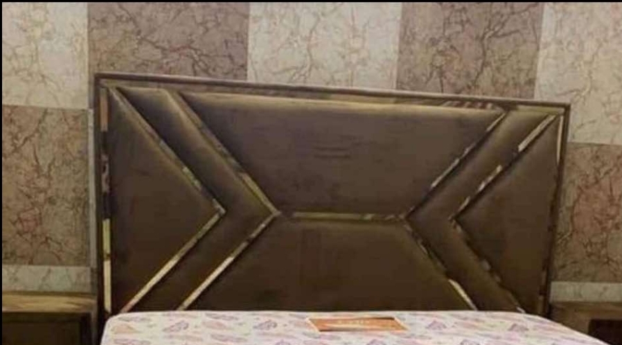 Cabecera Premium - Diseño Modular de Paneles